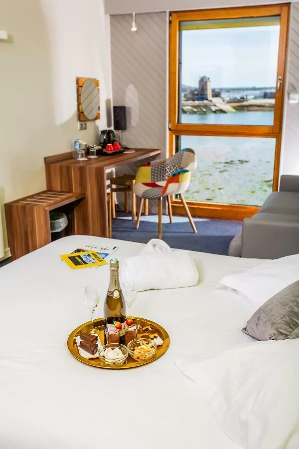 Hotel De France Camaret-sur-Mer 3*,