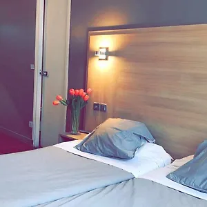 Bristol Republique Hotel Parigi